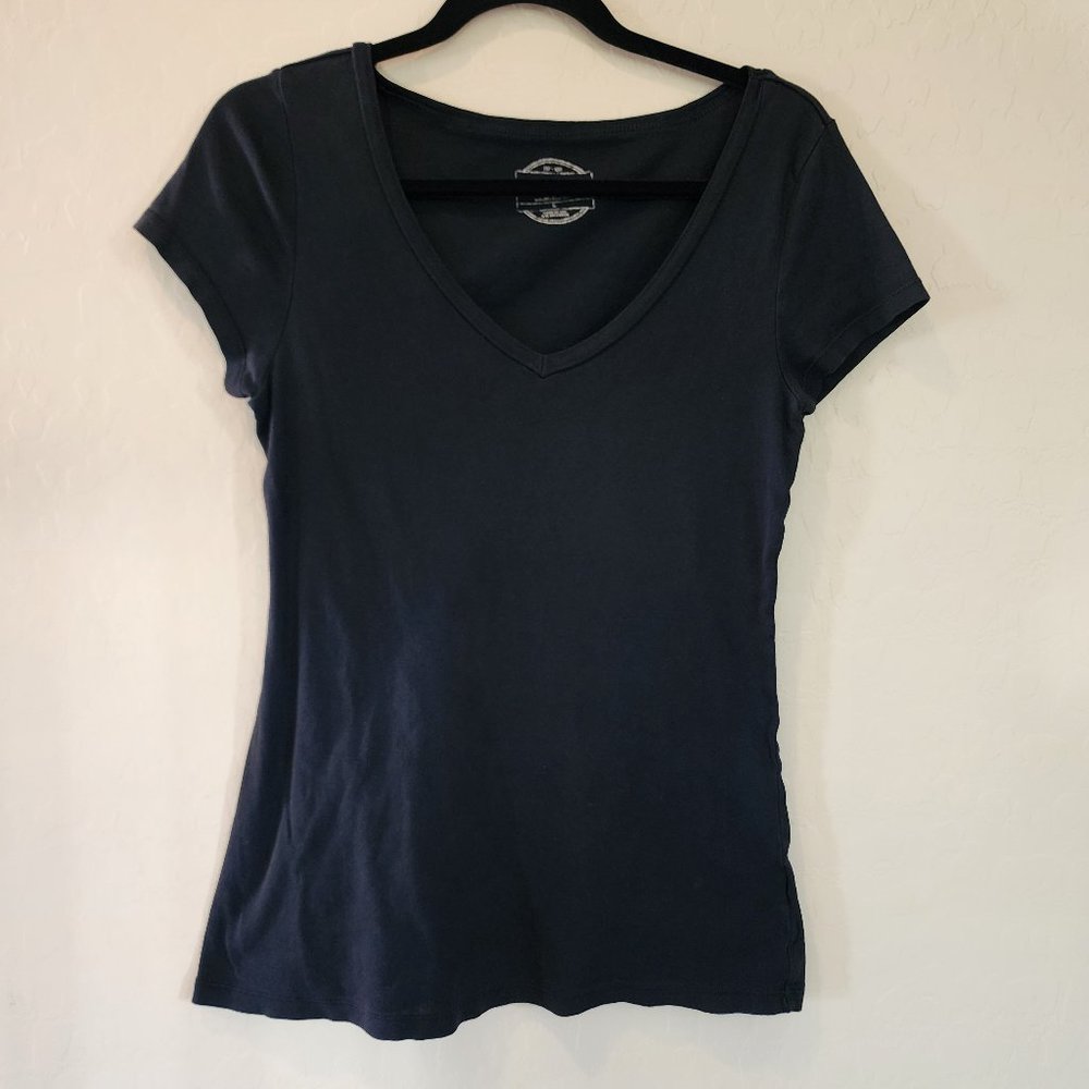 Old Navy Black V Neck Short Sleeve Women's Teen LG T-Shirt Shirt Top